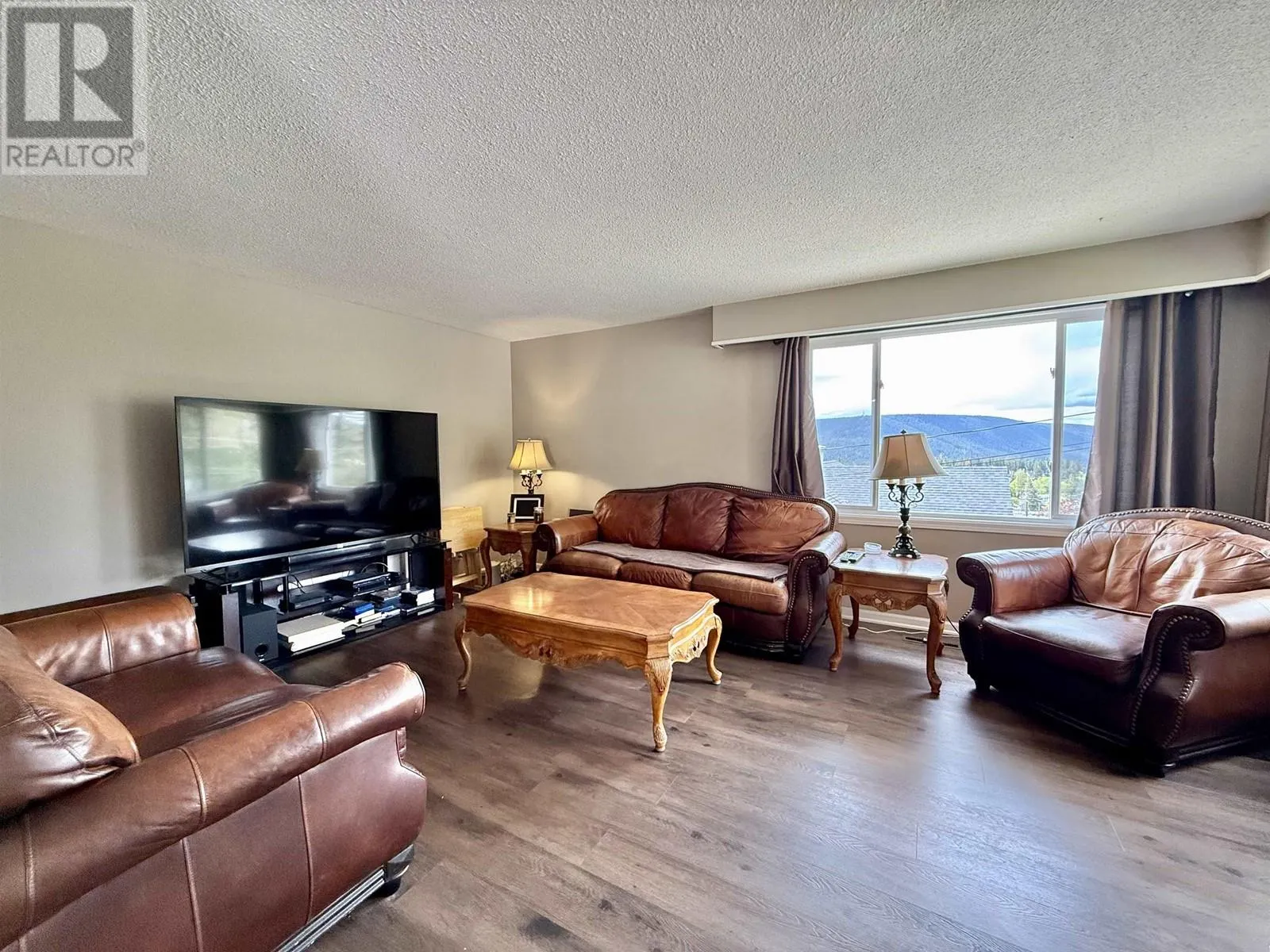 1011 TOOP ROAD