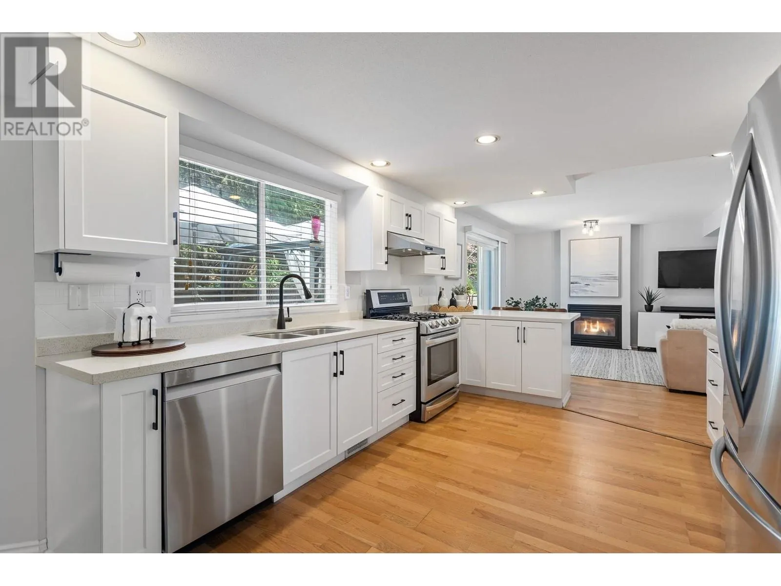 1653 PLATEAU CRESCENT