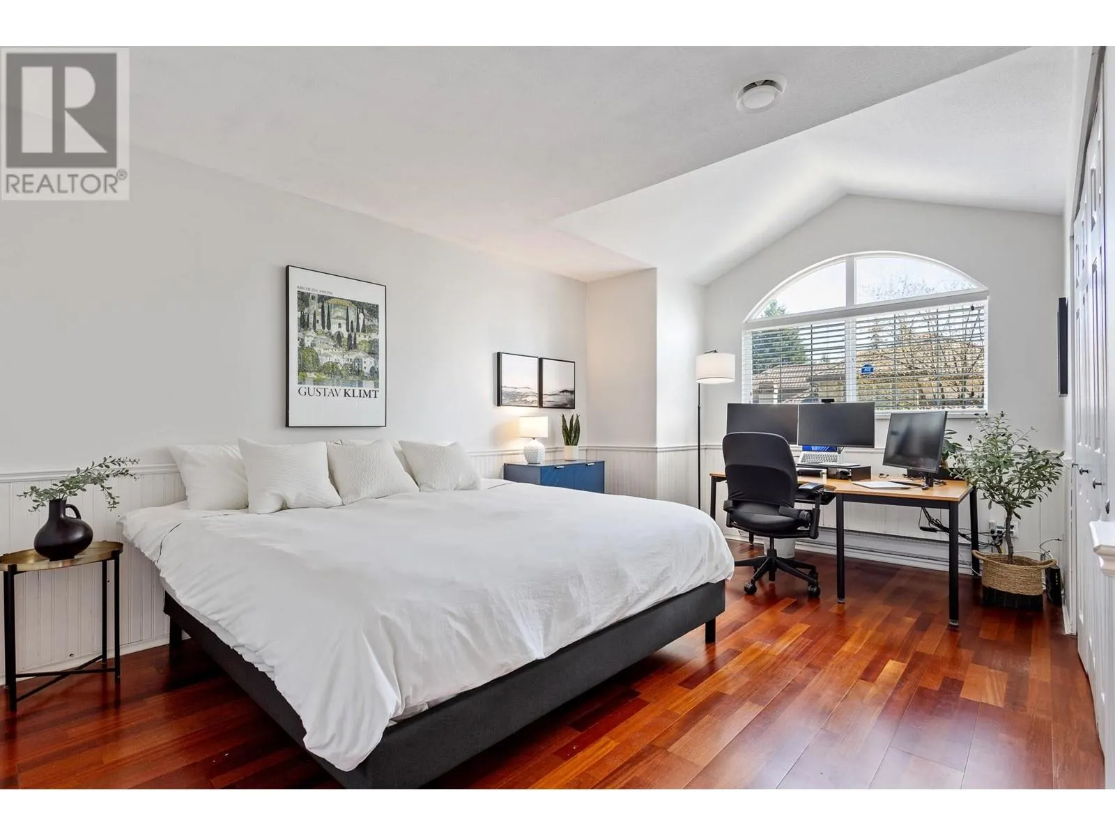 1653 PLATEAU CRESCENT