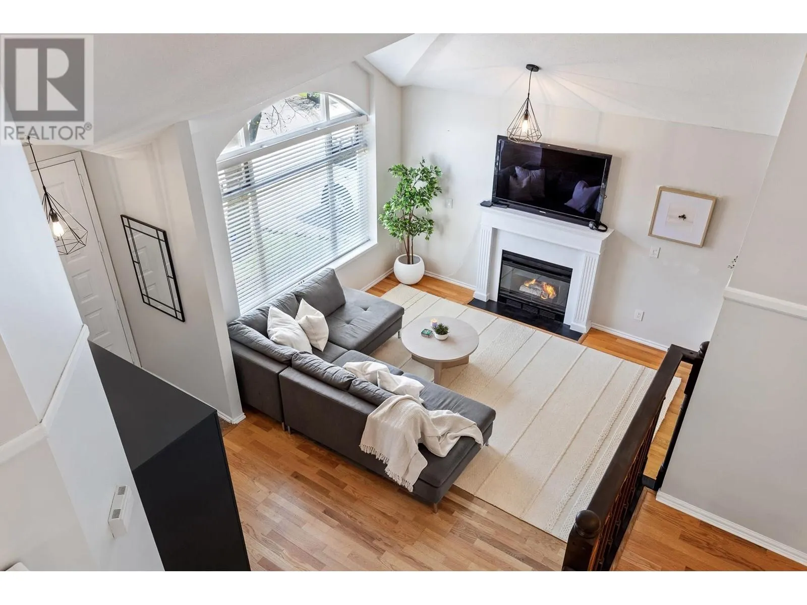 1653 PLATEAU CRESCENT