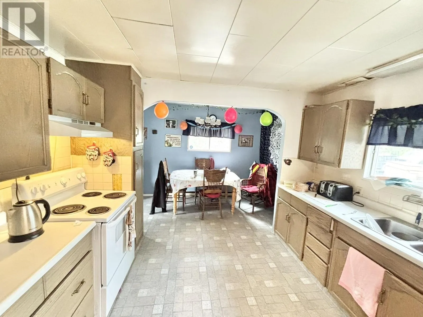 584 LEWIS DRIVE