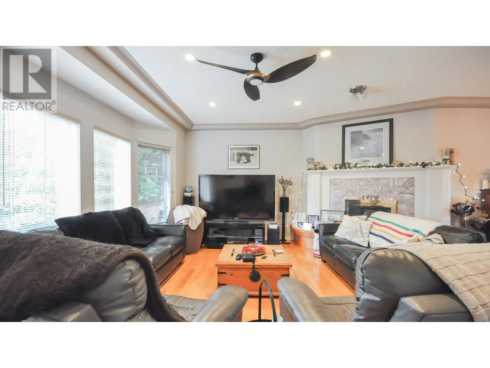 2215 SORRENTO DRIVE