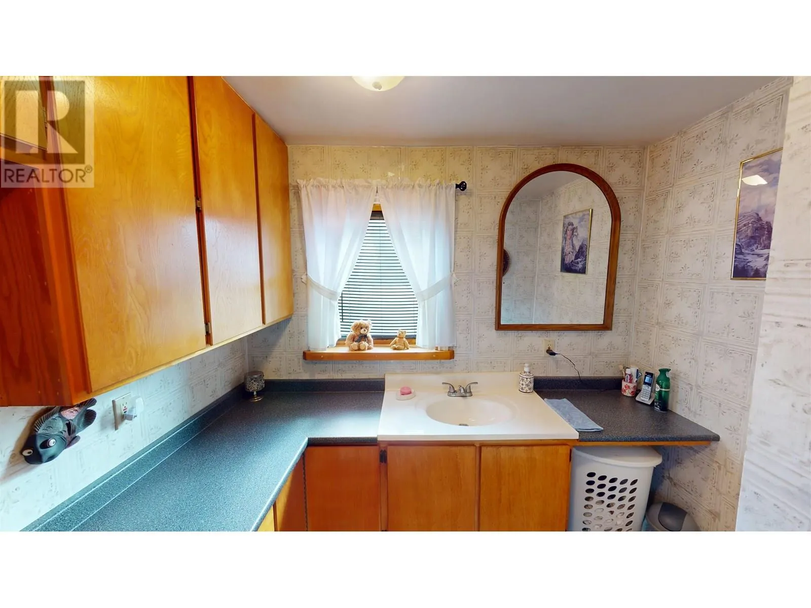 492 YETTA ROAD