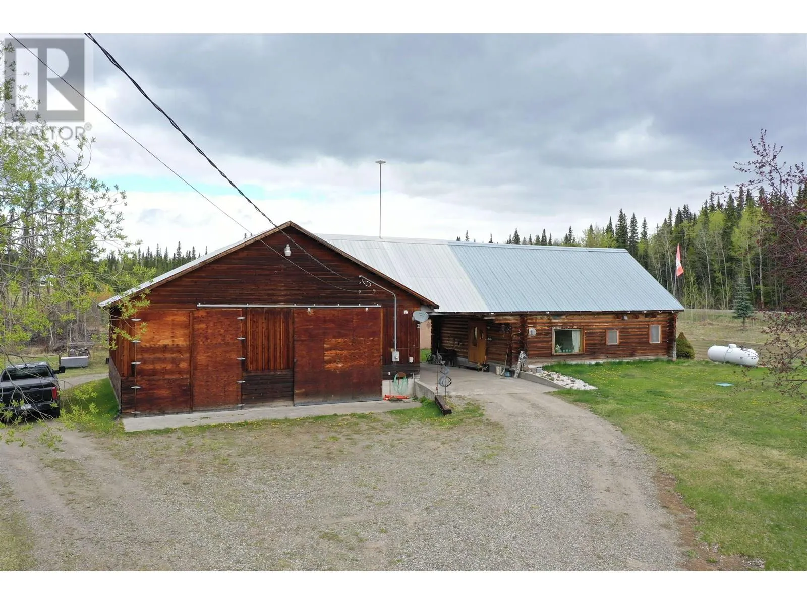 492 YETTA ROAD