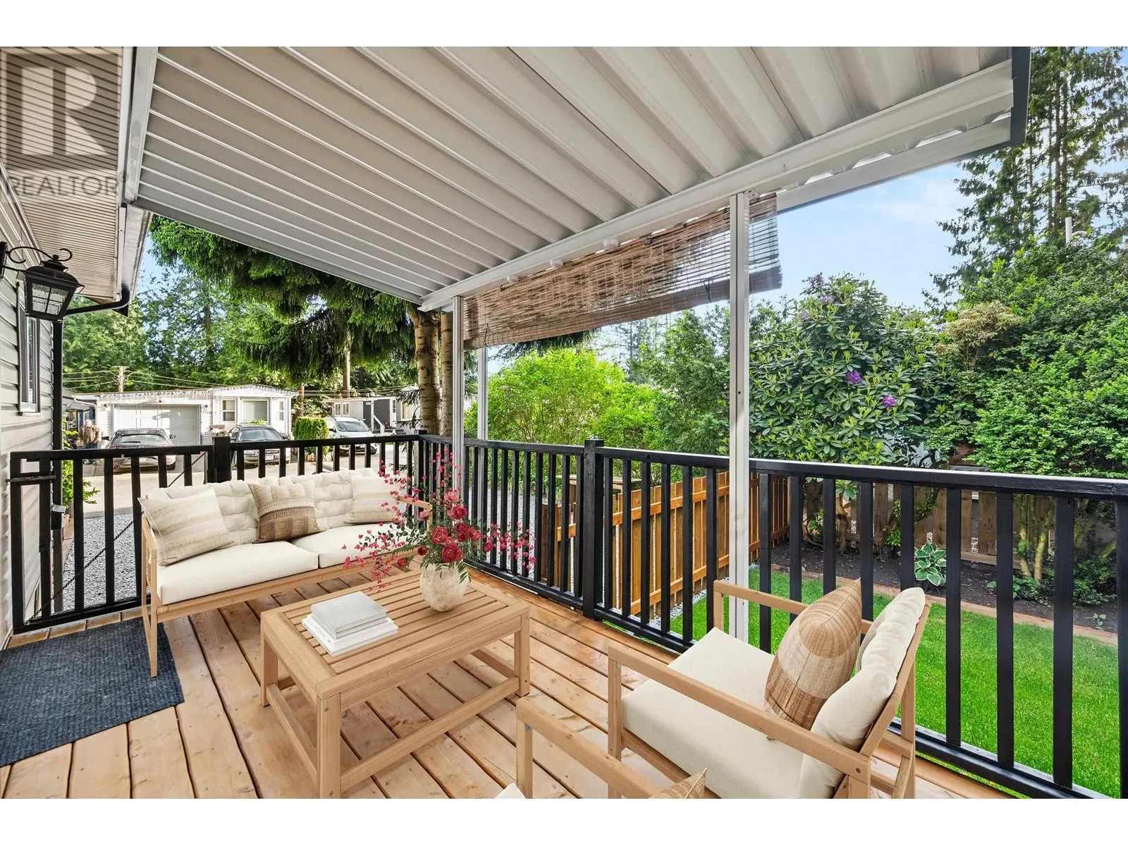 33 23325 CALVIN CRESCENT