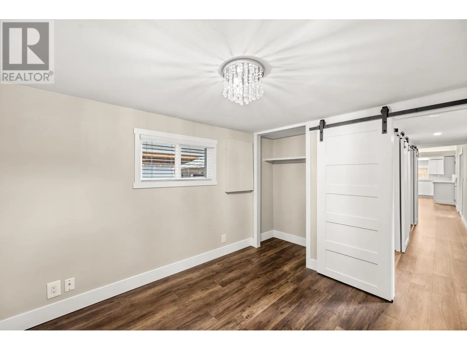 33 23325 CALVIN CRESCENT