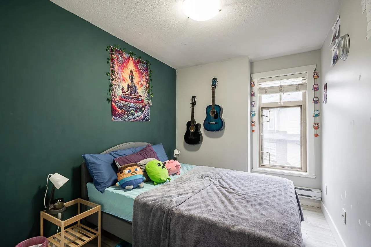 7 2950 LEFEUVRE ROAD