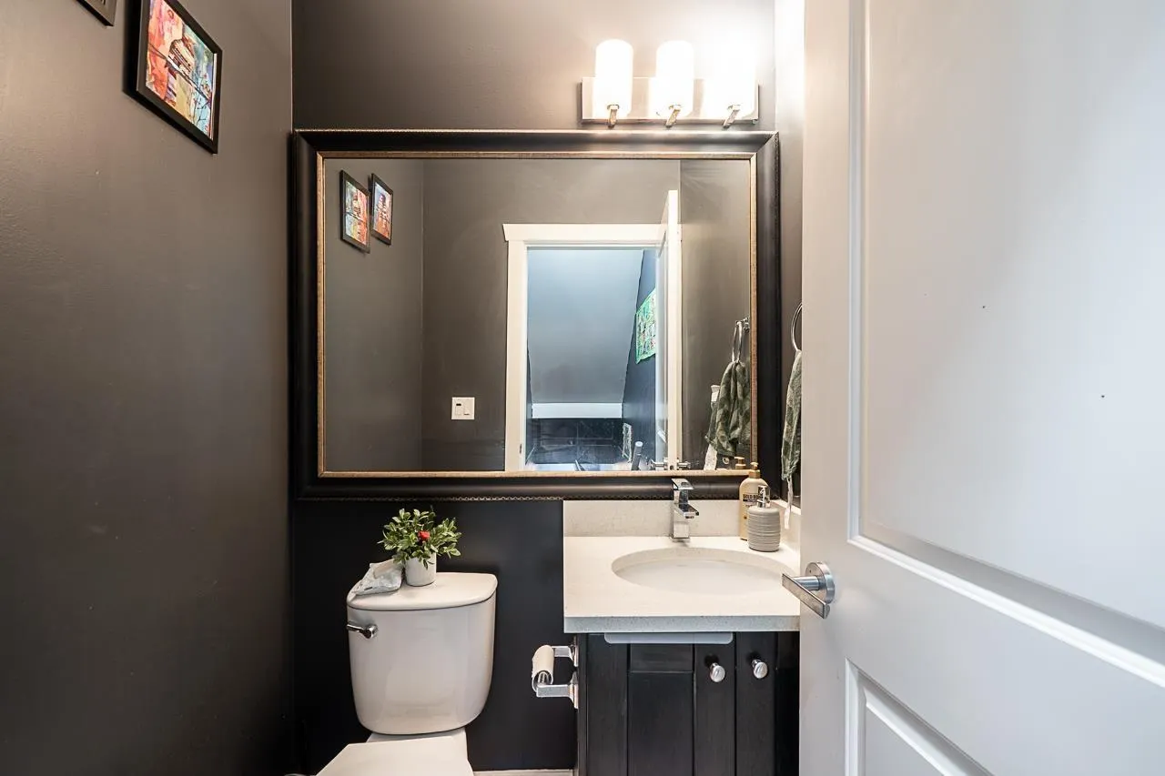 7 2950 LEFEUVRE ROAD