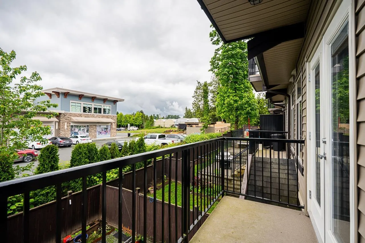 7 2950 LEFEUVRE ROAD