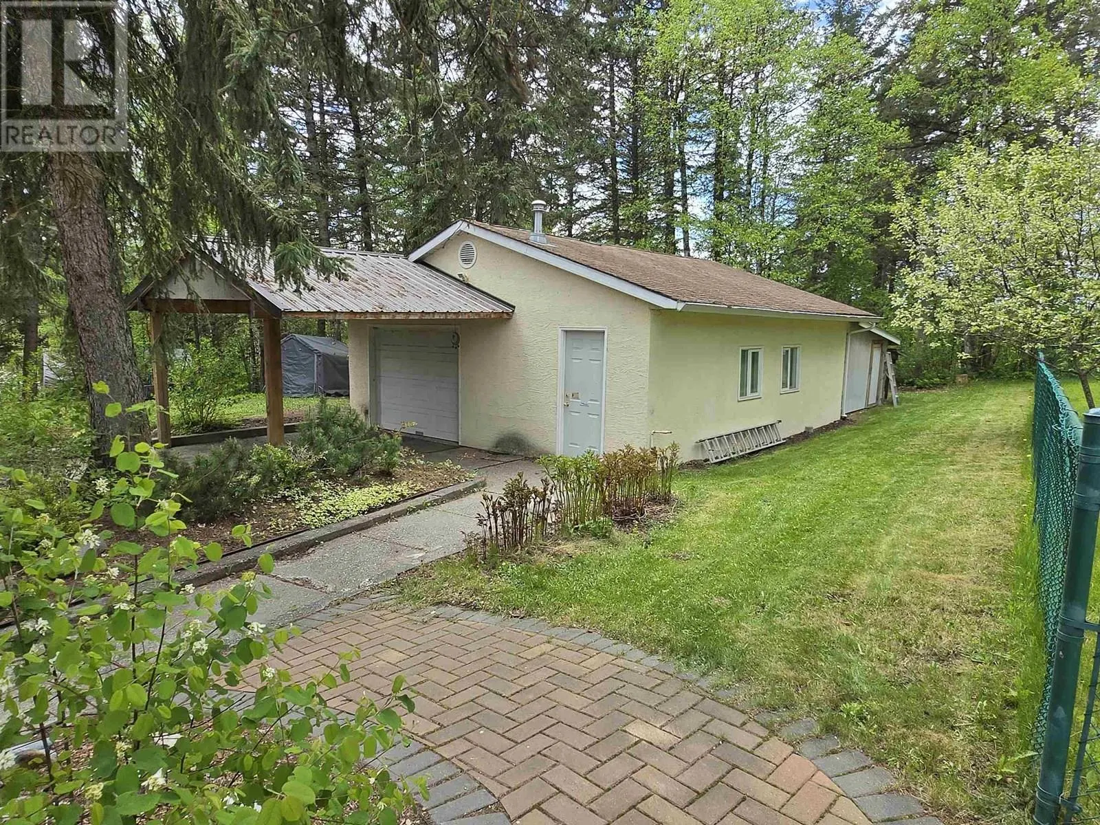 2211 E SALES ROAD