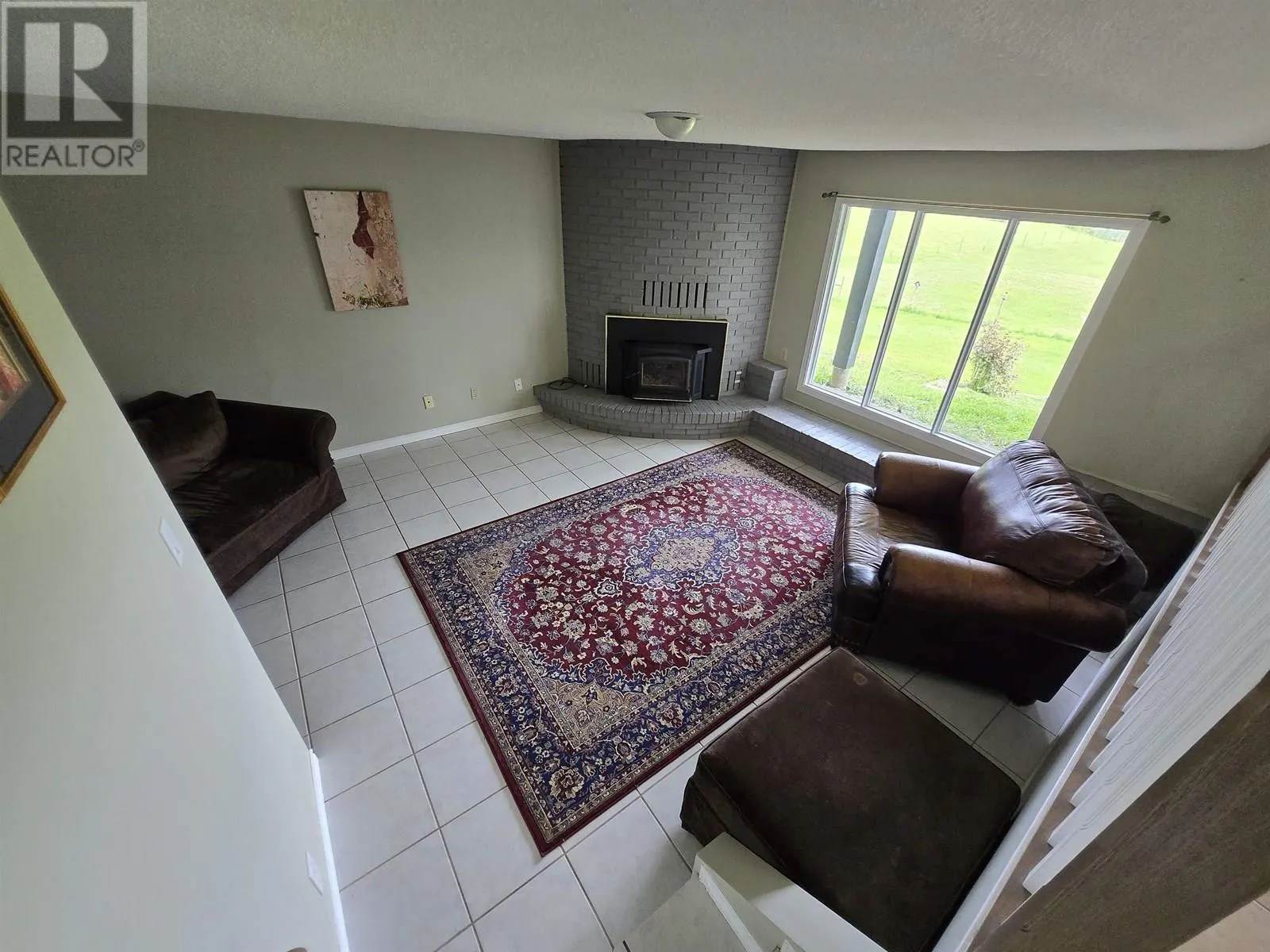 2211 E SALES ROAD