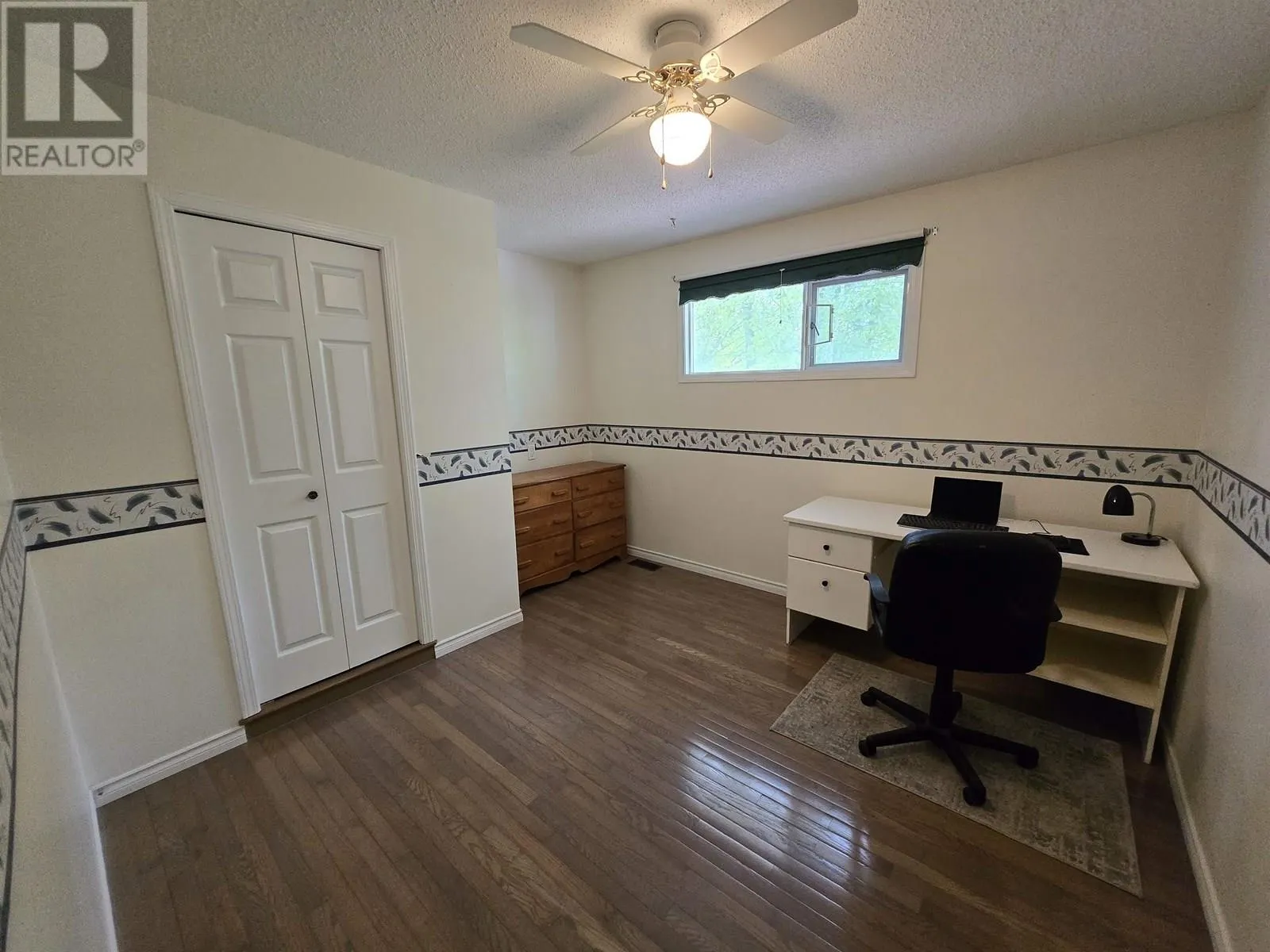 2211 E SALES ROAD