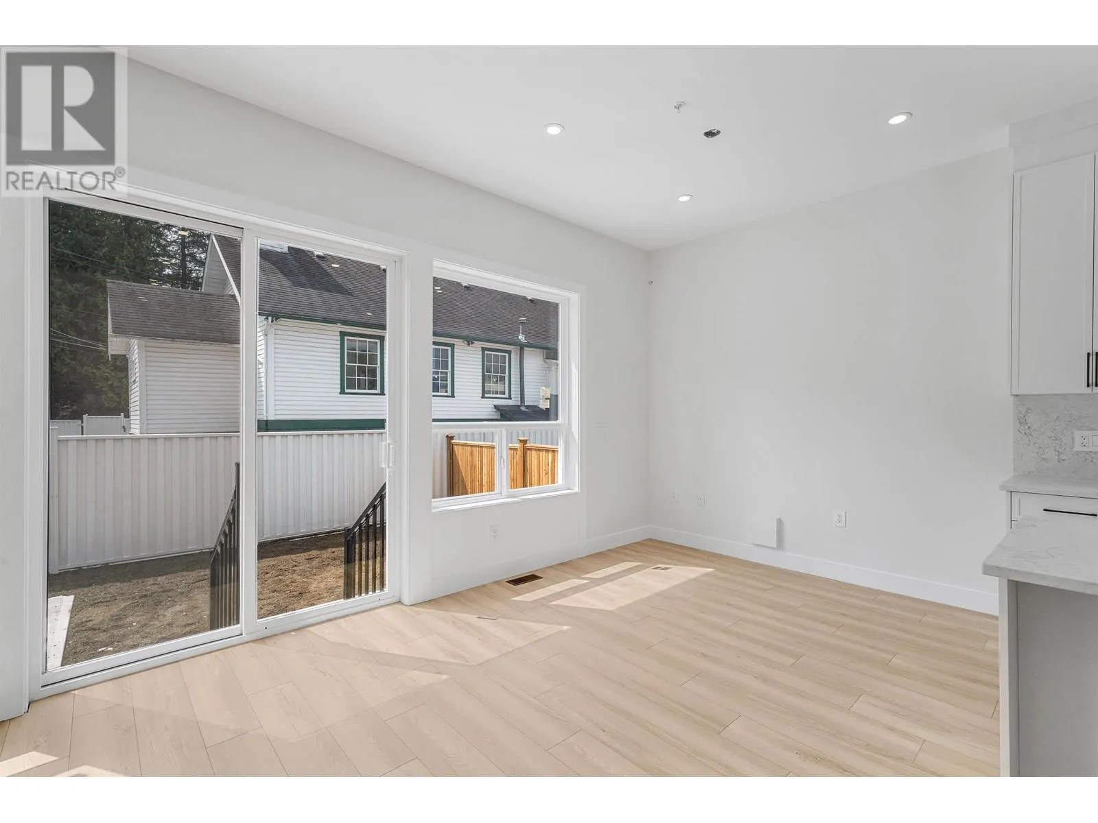 19098 DOERKSEN DRIVE