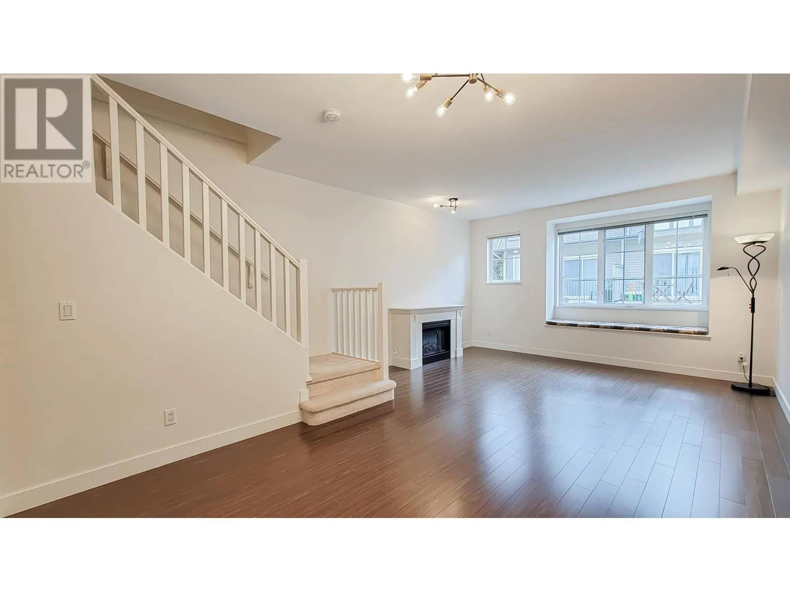 24 8533 CUMBERLAND PLACE