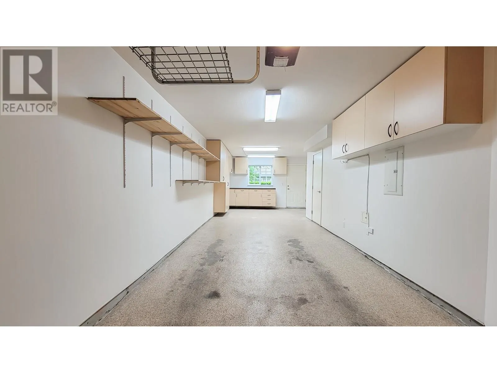 24 8533 CUMBERLAND PLACE