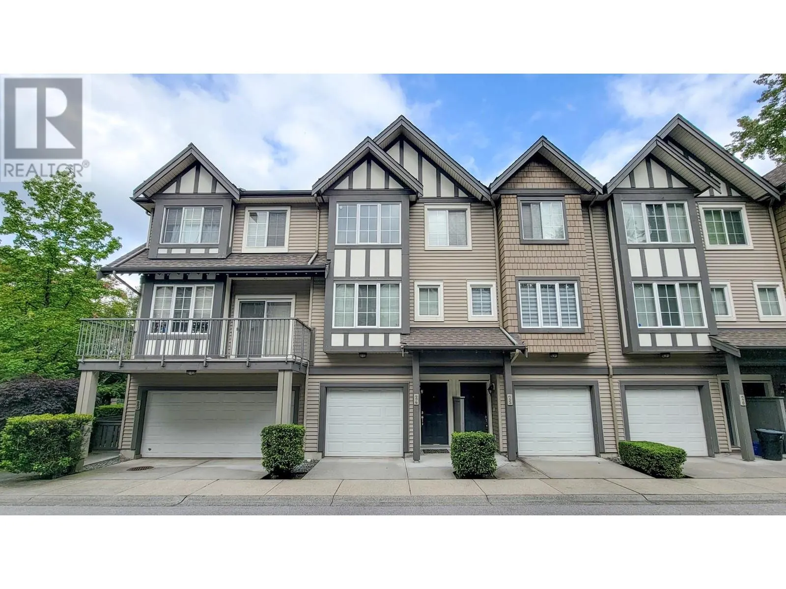 24 8533 CUMBERLAND PLACE