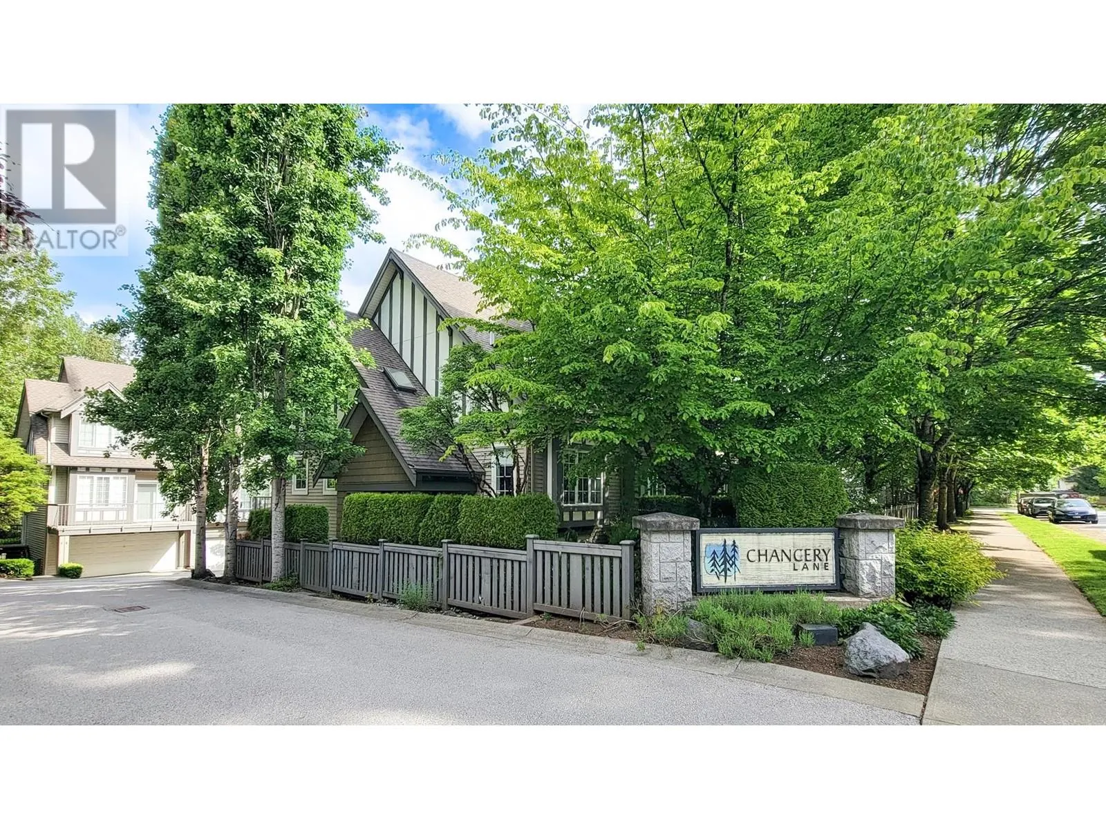 24 8533 CUMBERLAND PLACE