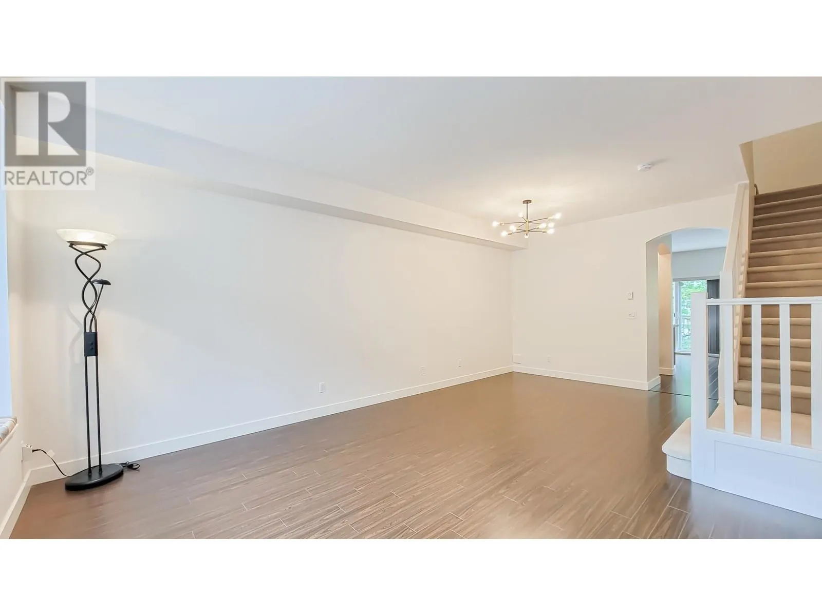 24 8533 CUMBERLAND PLACE