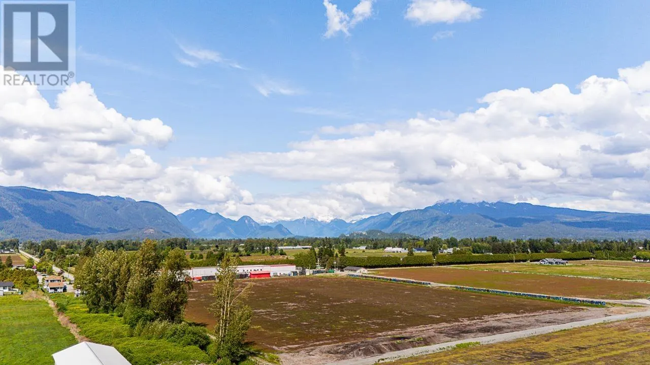 18365 LOUGHEED HIGHWAY