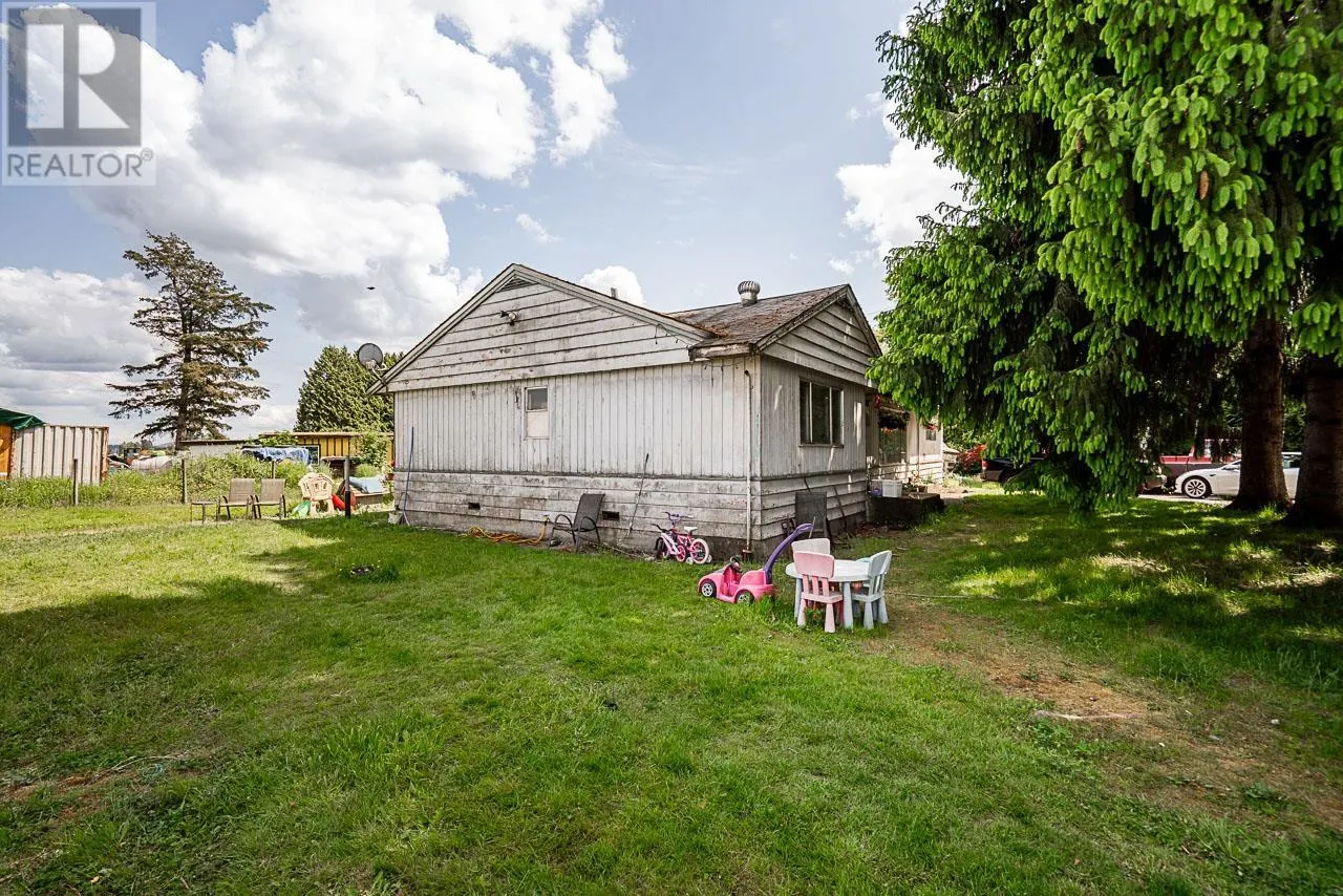 18365 LOUGHEED HIGHWAY