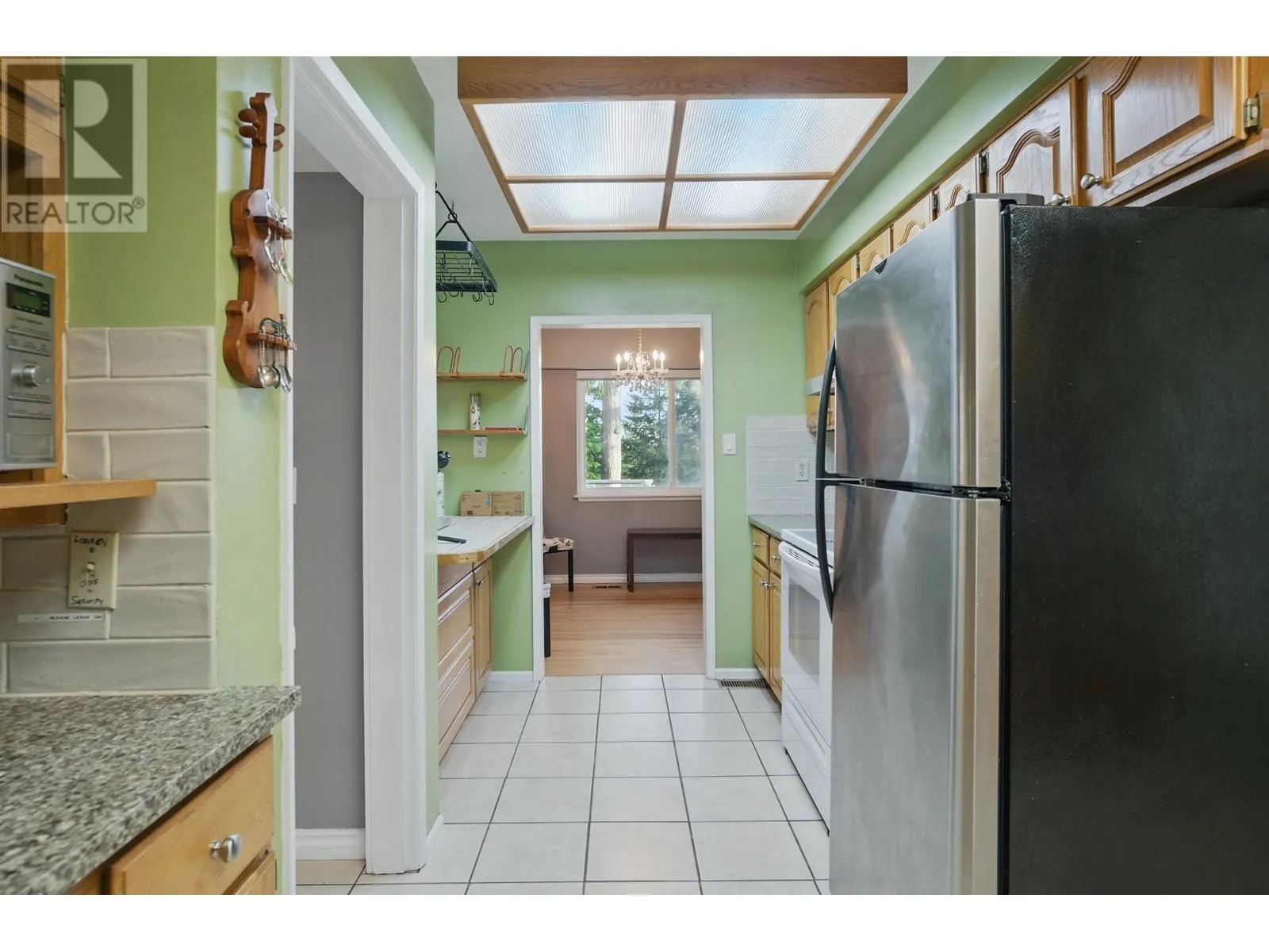 479 E 29TH STREET