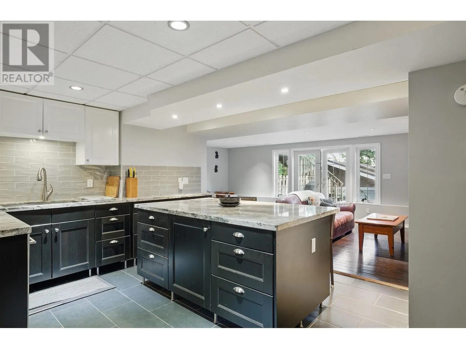 479 E 29TH STREET
