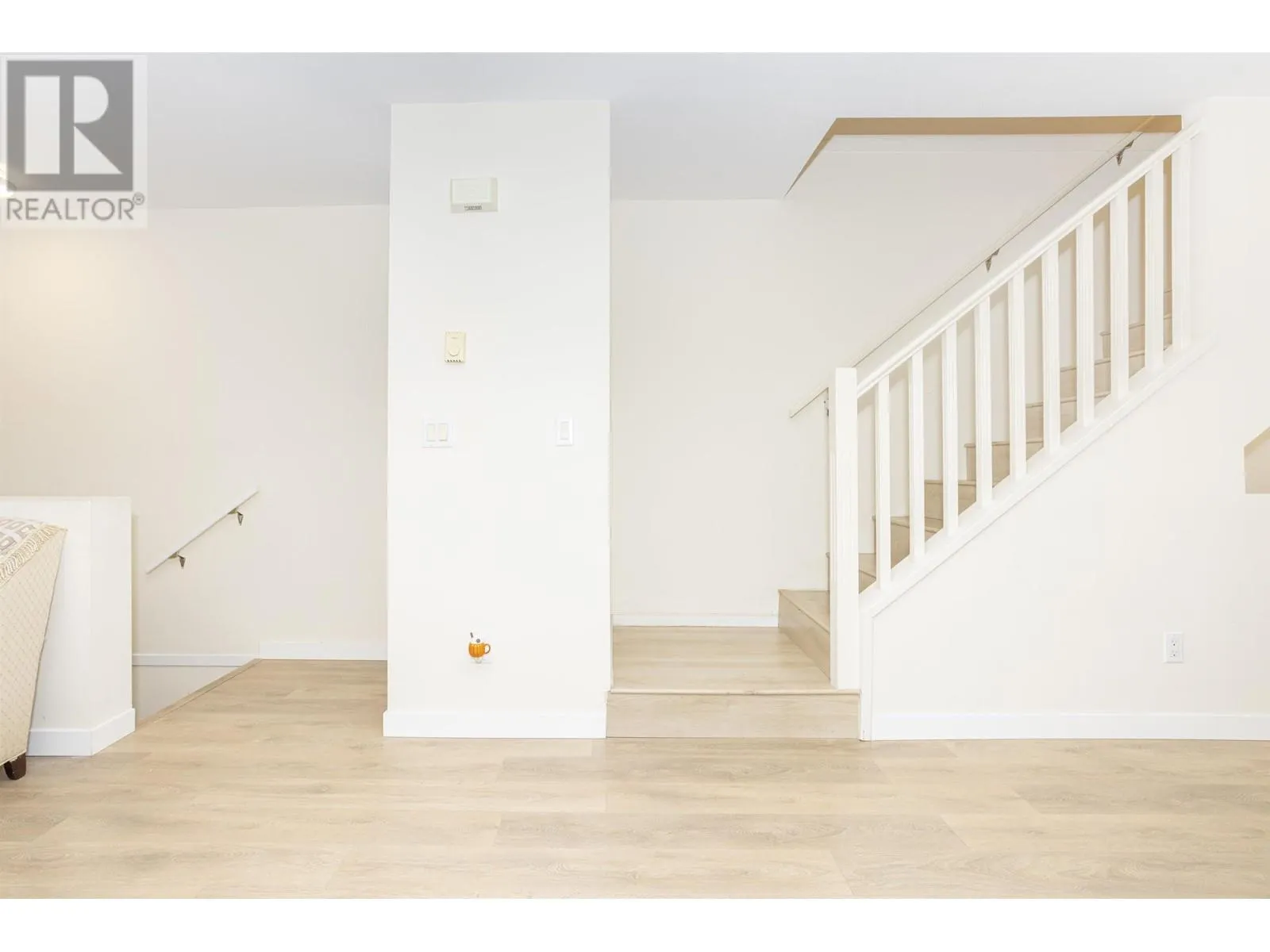 36 3368 MORREY COURT