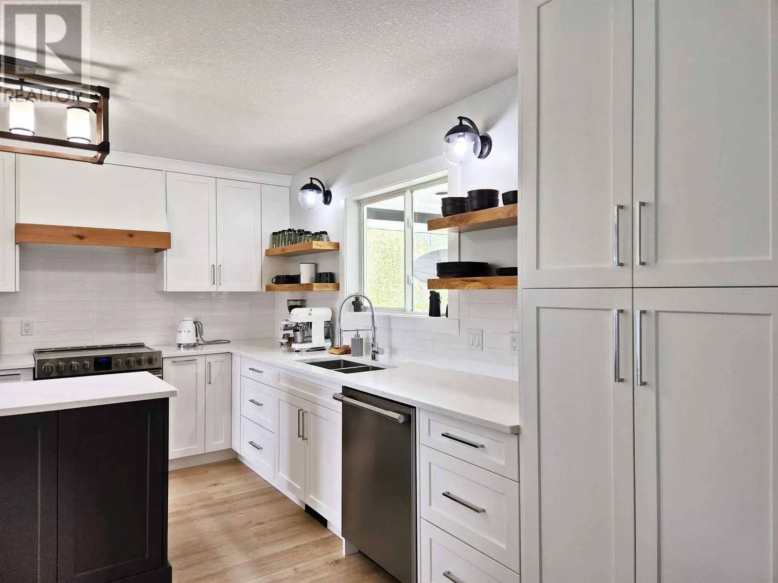2312 WEST FRASER ROAD