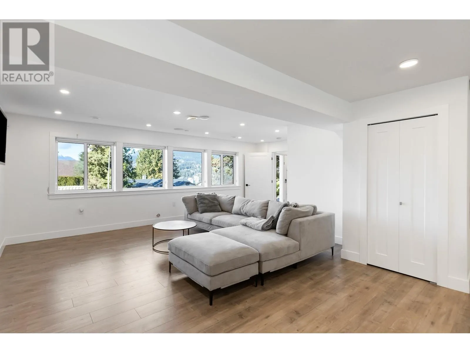 2314 ONEIDA DRIVE