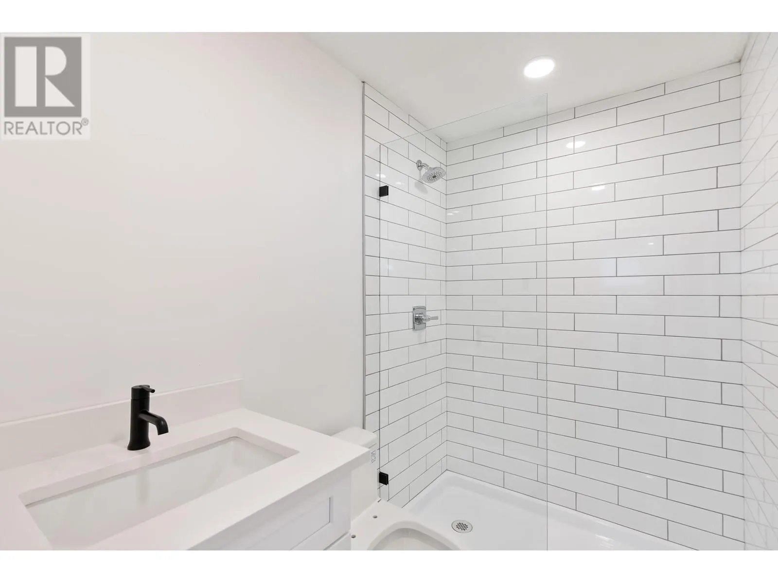 2314 ONEIDA DRIVE