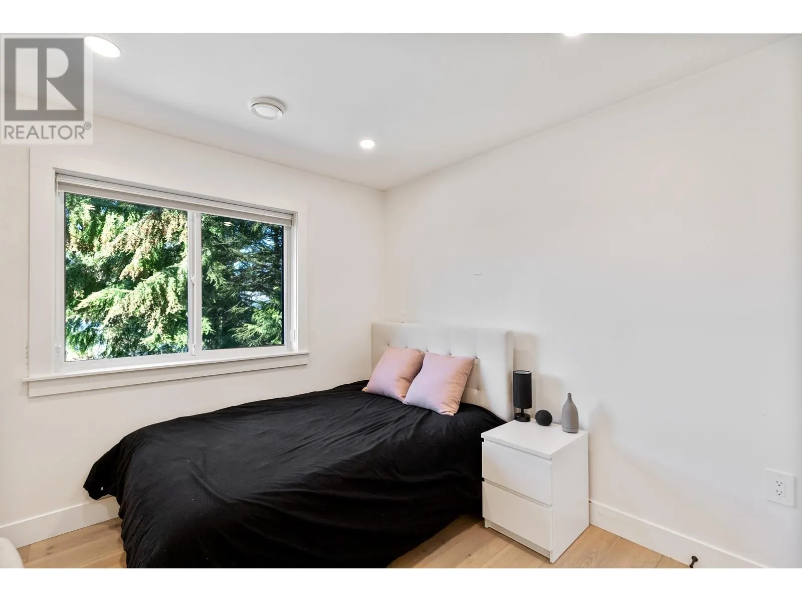2314 ONEIDA DRIVE