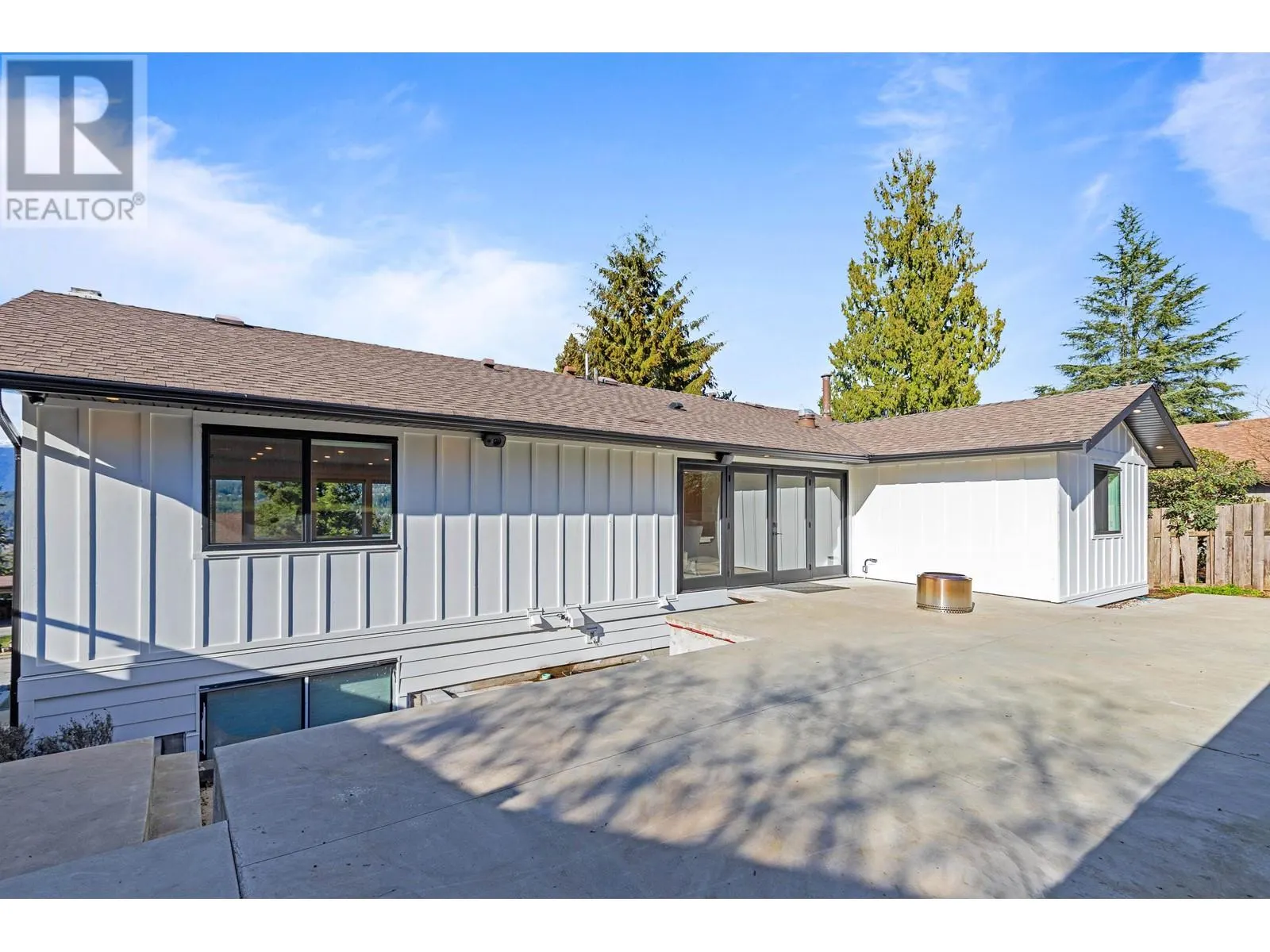 2314 ONEIDA DRIVE