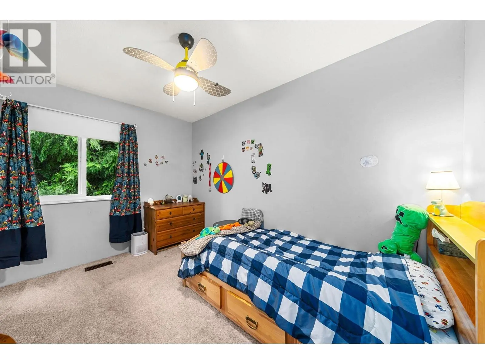 2393 MOUNTAIN HIGHWAY