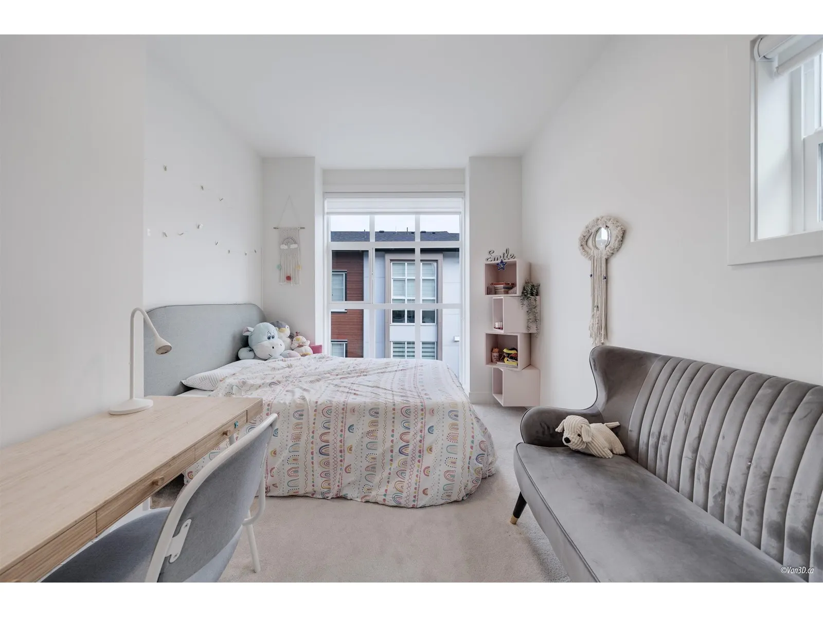 95 7670 207 STREET