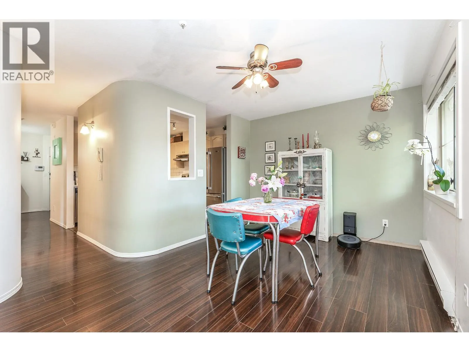 204 19130 FORD ROAD
