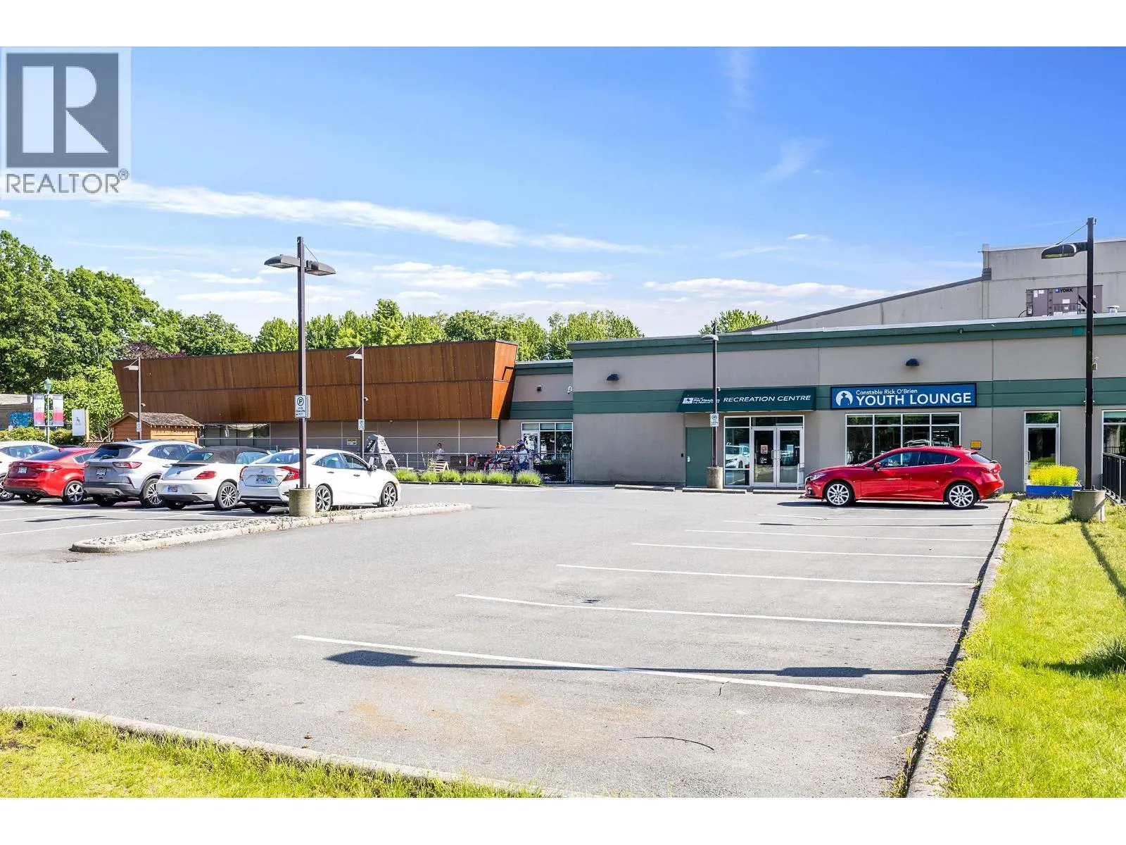 204 19130 FORD ROAD