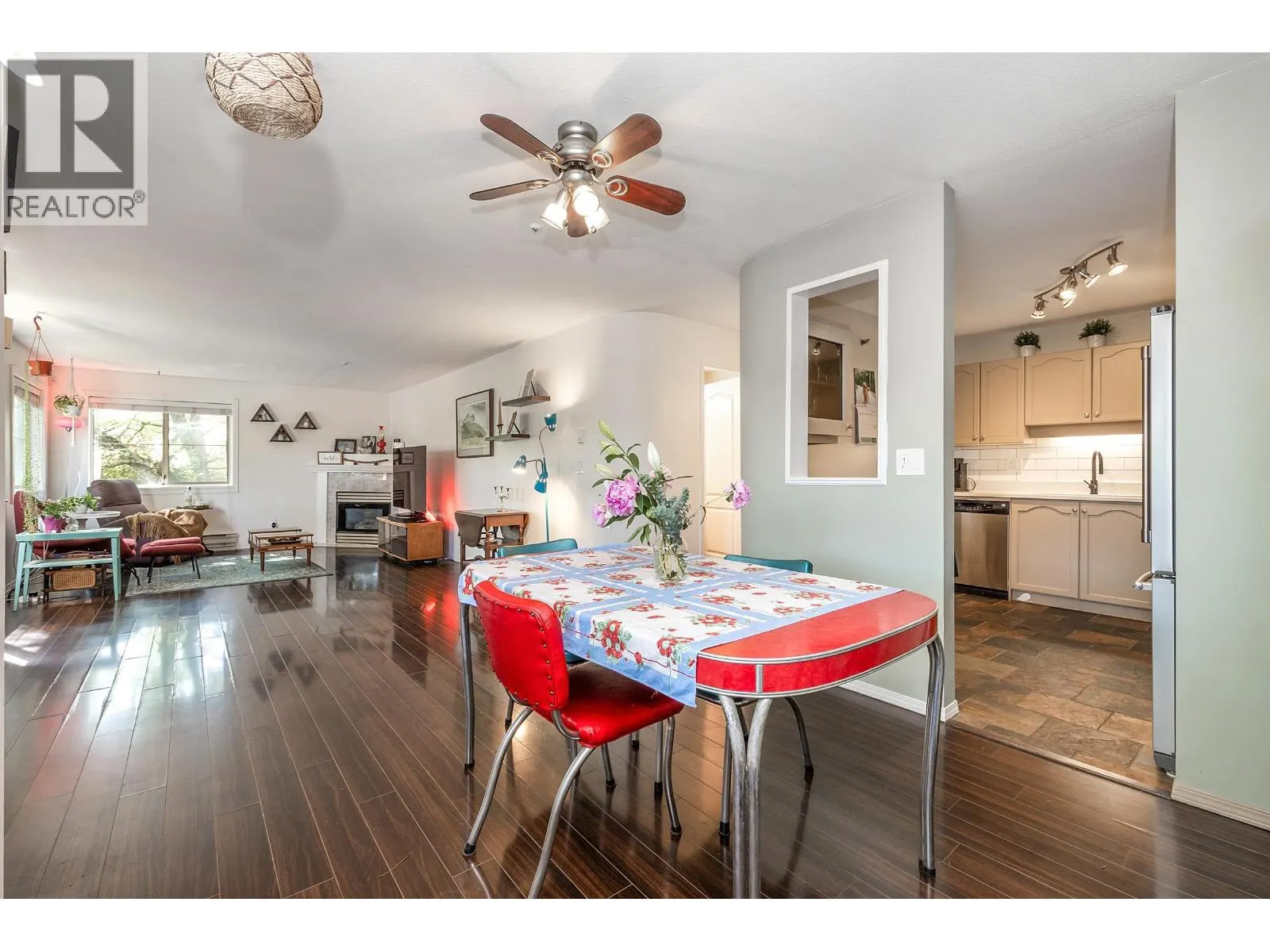 204 19130 FORD ROAD