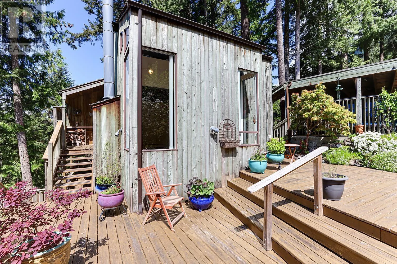 325 OCEANVIEW ROAD