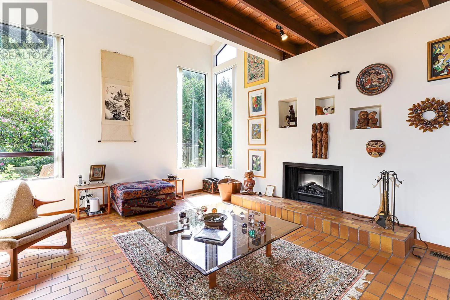 325 OCEANVIEW ROAD