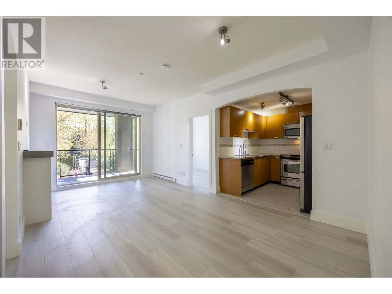 414 7488 BYRNEPARK WALK