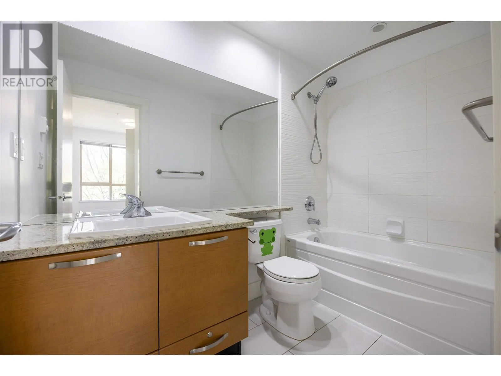 414 7488 BYRNEPARK WALK