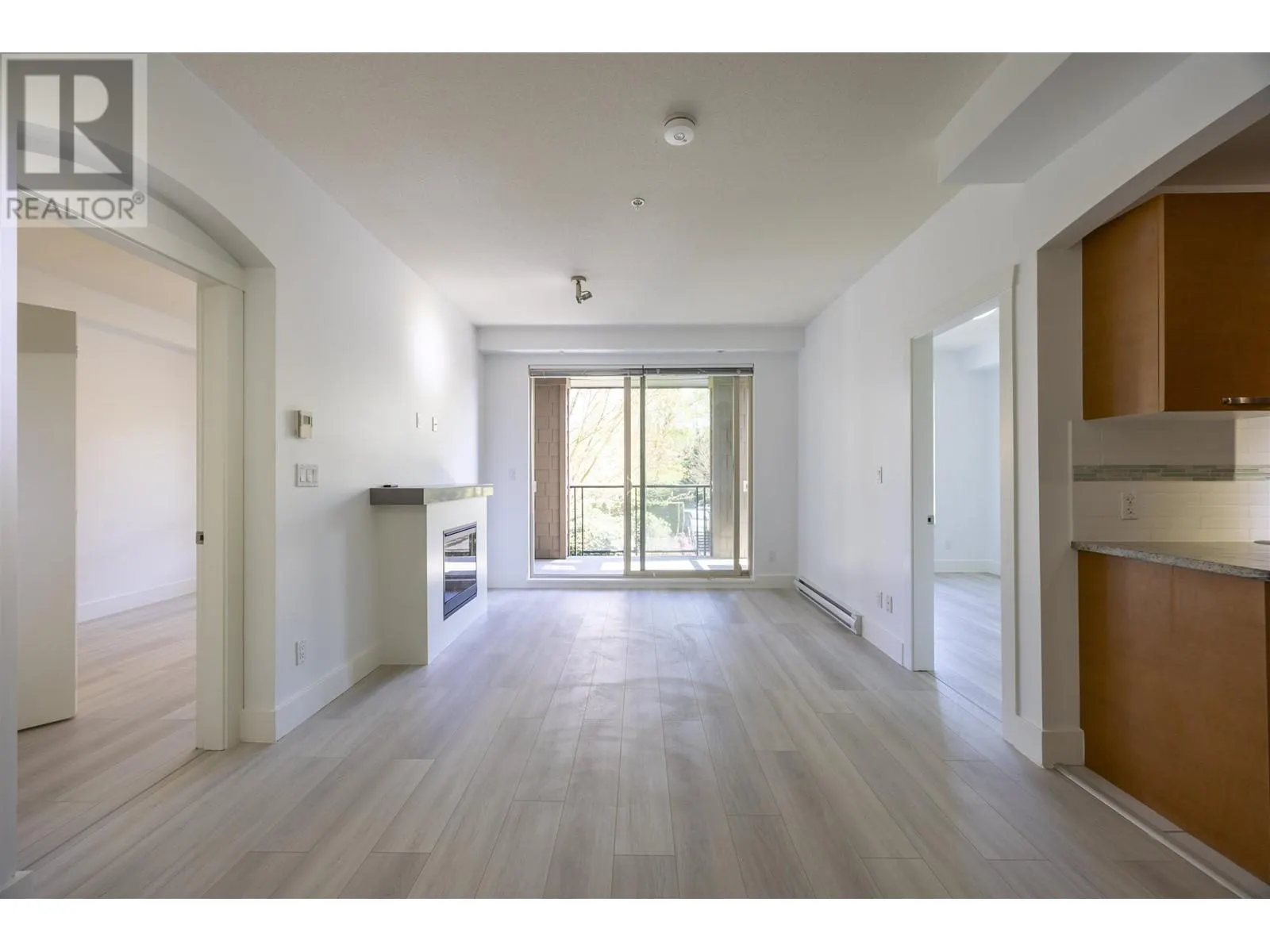 414 7488 BYRNEPARK WALK