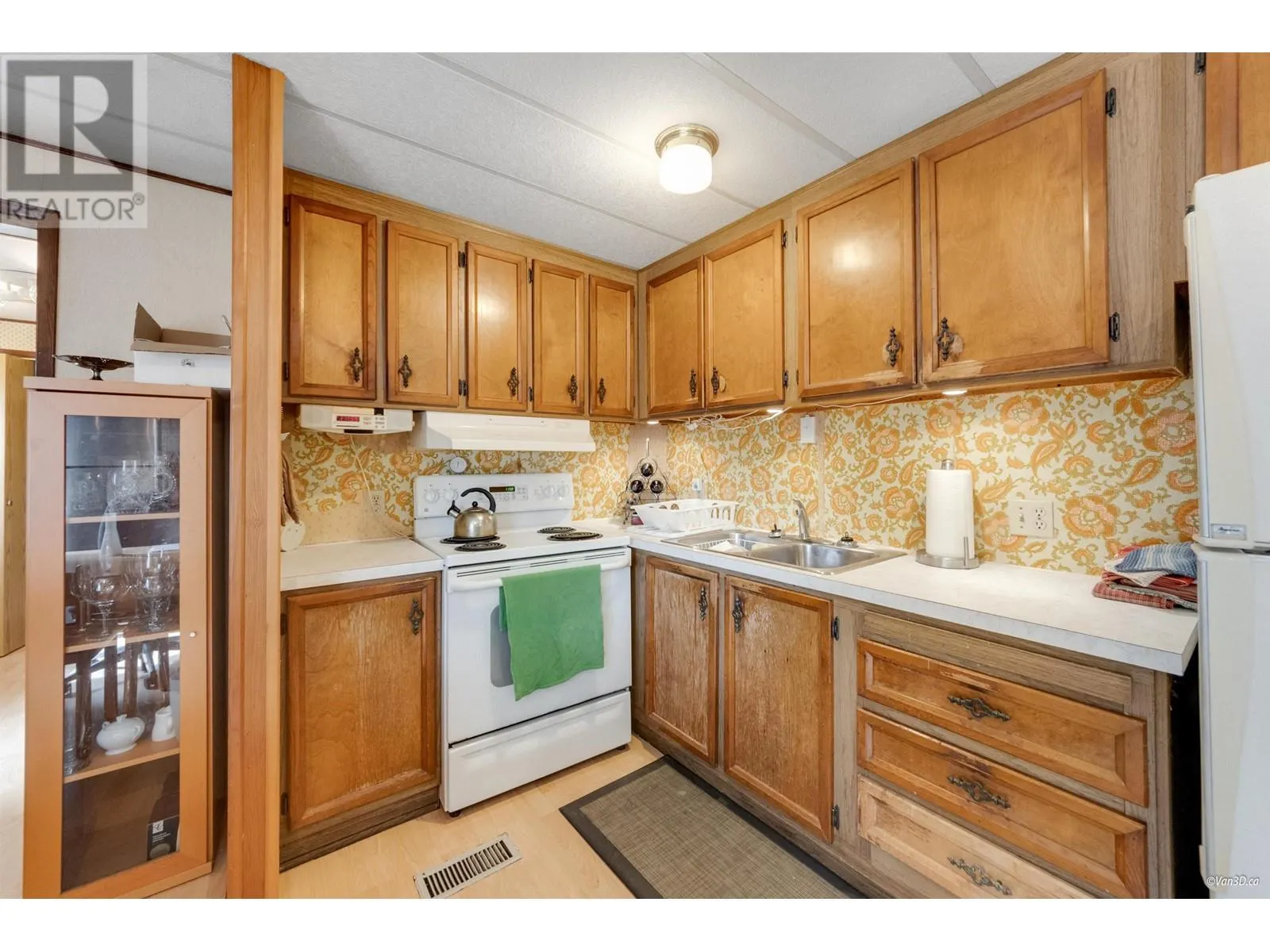 25 BRACKEN PARKWAY
