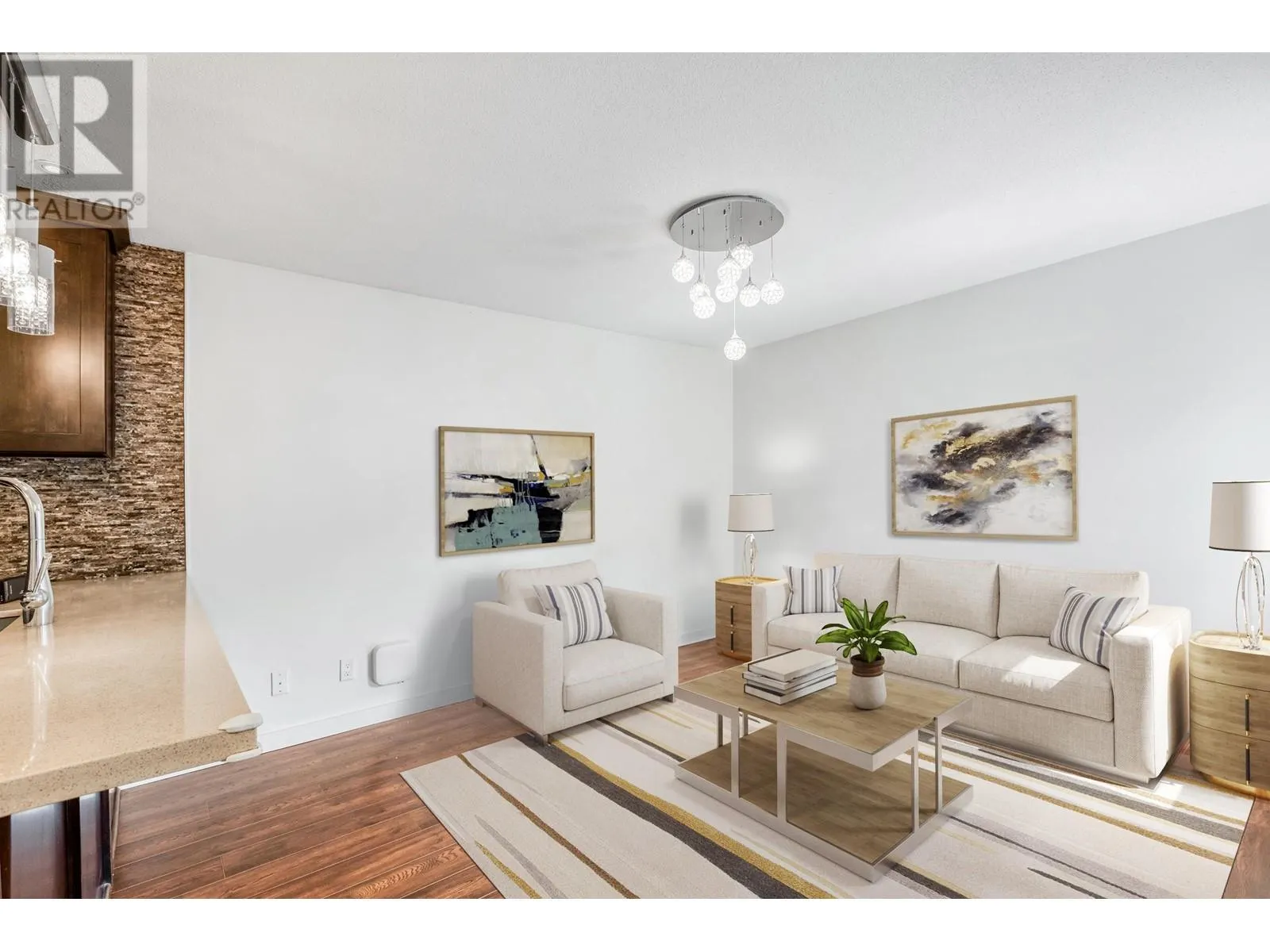 2886 MT SEYMOUR PARKWAY