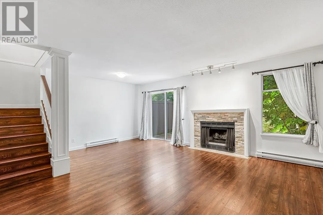 2886 MT SEYMOUR PARKWAY