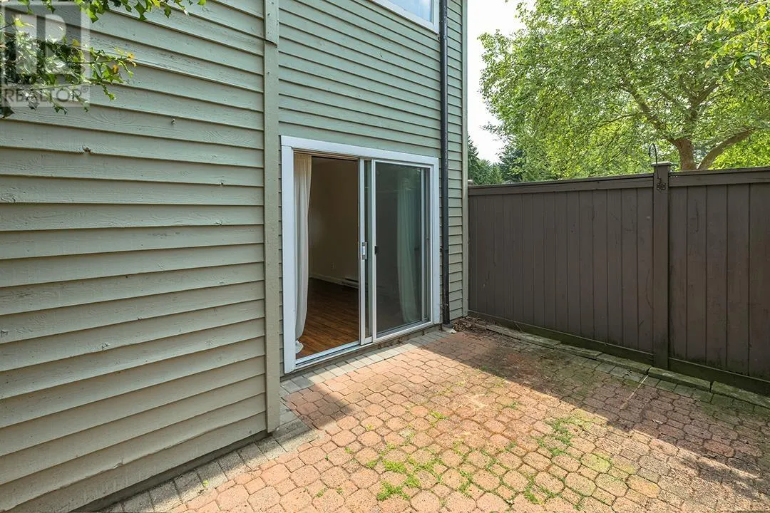 2886 MT SEYMOUR PARKWAY