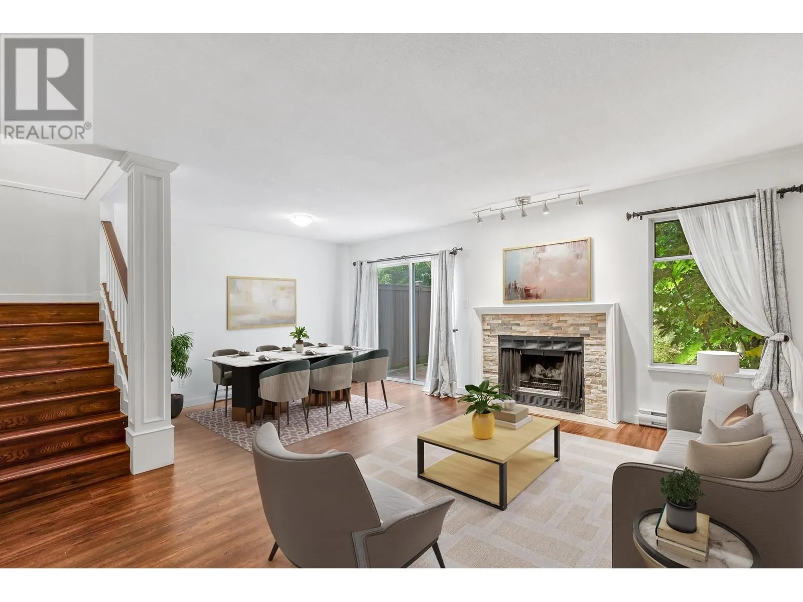 2886 MT SEYMOUR PARKWAY