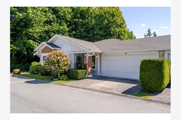 54 6885 184 STREET