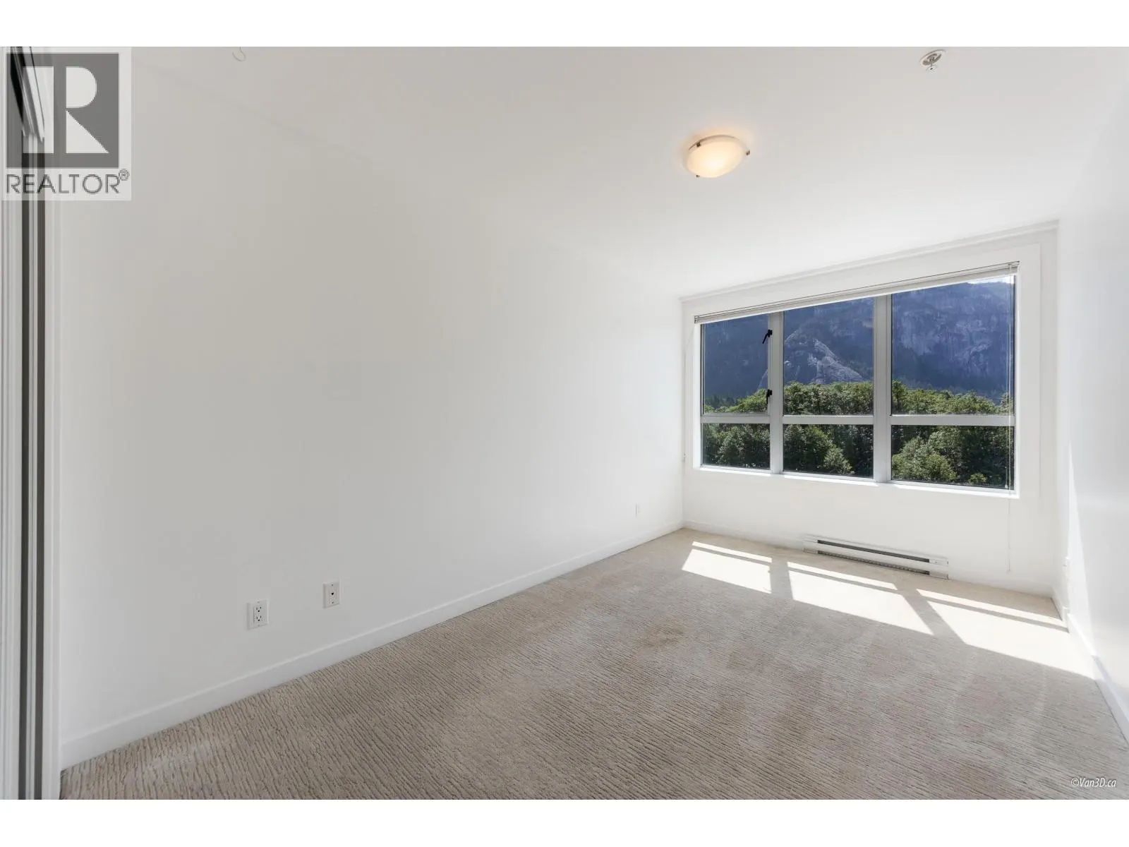 507 1212 MAIN STREET