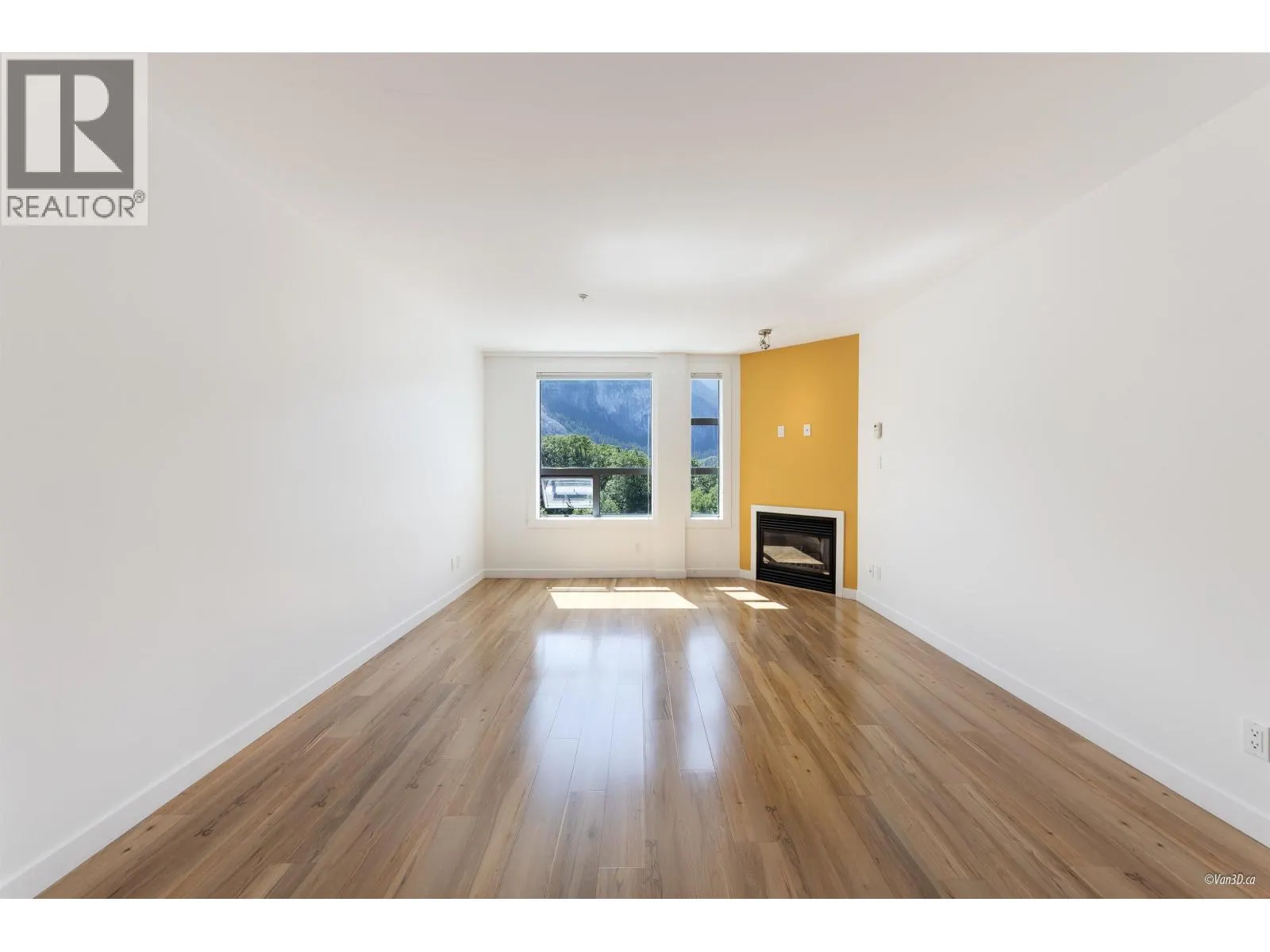 507 1212 MAIN STREET